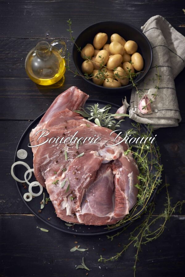 Epaule d'Agneau semi désossée (la piece) environ 1kg500